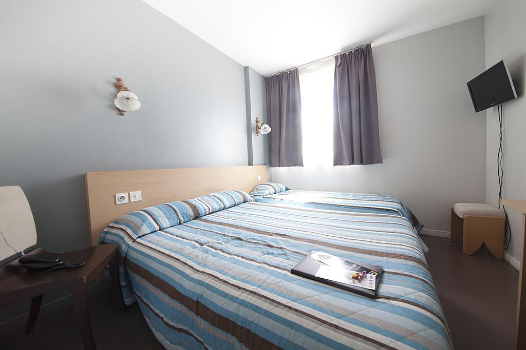 P'Tit Dej-Hotel Clermont Ferrand Centre Zimmer foto
